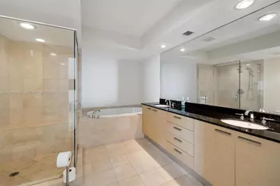 1800 S Ocean Dr #1005, Hallandale Beach, FL 33009 - Photo 19
