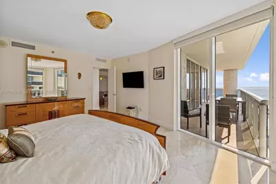 1800 S Ocean Dr #1005, Hallandale Beach, FL 33009 - Photo 17