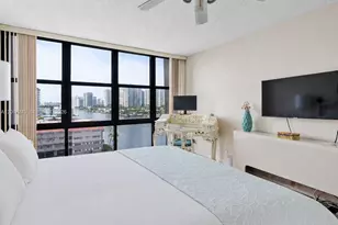 2017 S Ocean Dr, Hallandale Beach, FL 33009 - Photo 17