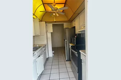 1958 Monroe St #209, Hollywood, FL 33020 - Photo 5