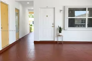 1958 Monroe St, Hollywood, FL 33020 - Photo 13