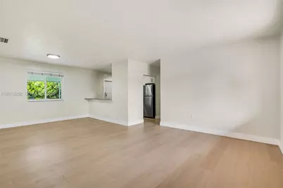 532 SW 79th Ave #532, Miami, FL 33144 - Photo 3