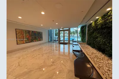 200 Biscayne Boulevard Way #3106, Miami, FL 33131 - Photo 25