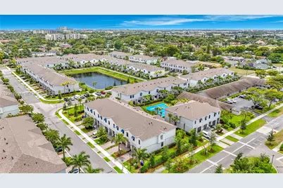 939 NW 3rd Ter #939, Pompano Beach, FL 33060 - Photo 1