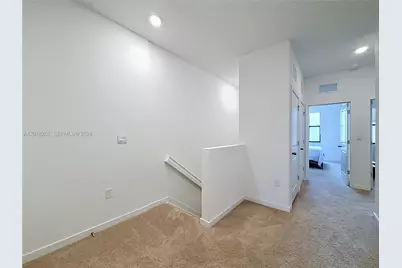 939 NW 3rd Ter #939, Pompano Beach, FL 33060 - Photo 17