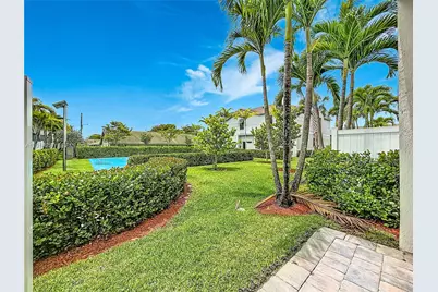 939 NW 3rd Ter #939, Pompano Beach, FL 33060 - Photo 35