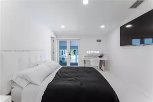9715 SW 89th Ct, Miami, FL 33176 - Photo 19