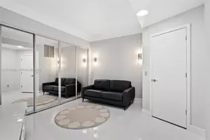 851 NE 1st Ave, Miami, FL 33132 - Photo 3