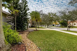 16894 Crestview Ln, Weston, FL 33326 - Photo 59