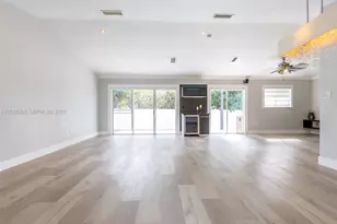 16894 Crestview Ln, Weston, FL 33326 - Photo 23