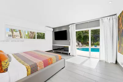 2711 Mayan Dr, Fort Lauderdale, FL 33316 - Photo 13