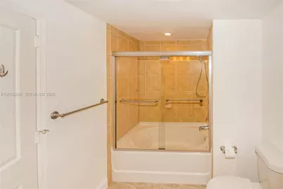 511 SE 5th Ave #704, Fort Lauderdale, FL 33301 - Photo 23