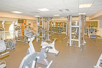 511 SE 5th Ave #704, Fort Lauderdale, FL 33301 - Photo 5