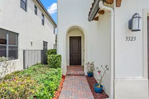 3323 W 96 Pl, Hialeah, FL 33018 - Photo 3