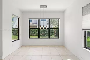 3323 W 96 Pl, Hialeah, FL 33018 - Photo 17