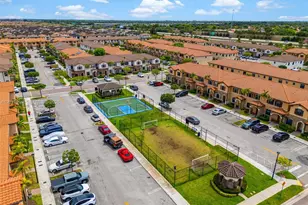 3323 W 96 Pl, Hialeah, FL 33018 - Photo 57