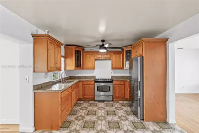 3155 NW 81st Ter, Miami, FL 33147 - Photo 21