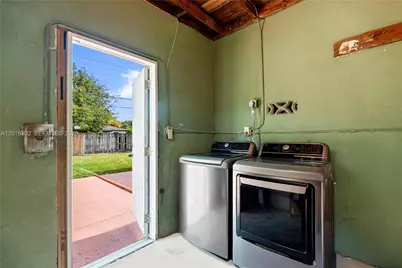 3155 NW 81st Ter, Miami, FL 33147 - Photo 41