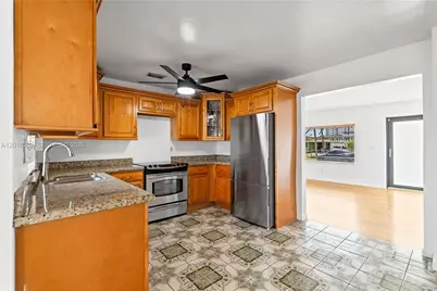 3155 NW 81st Ter, Miami, FL 33147 - Photo 43