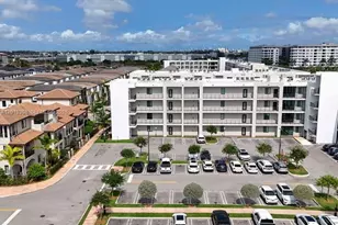 8201 NW 41st St, Doral, FL 33166 - Photo 25