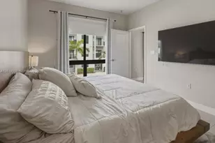8201 NW 41st St, Doral, FL 33166 - Photo 17