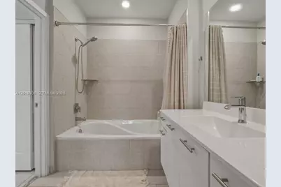 8201 NW 41st St #D-205, Doral, FL 33166 - Photo 21