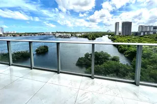 17111 Biscayne Blvd, North Miami Beach, FL 33160 - Photo 21