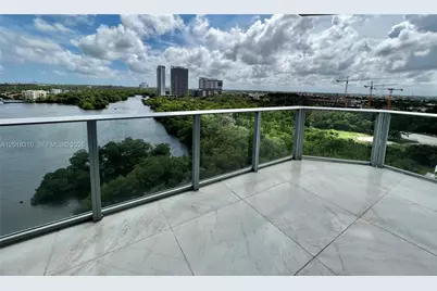 17111 Biscayne Blvd #1102, North Miami Beach, FL 33160 - Photo 23