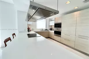 17111 Biscayne Blvd, North Miami Beach, FL 33160 - Photo 13