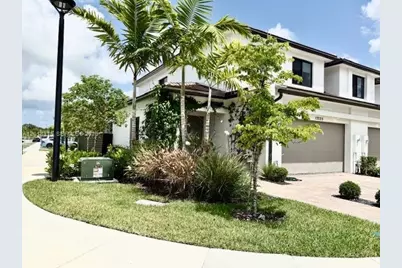 12025 SW 83rd Pl, Miami, FL 33156 - Photo 1