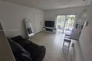 1241 NW 6th St, Miami, FL 33125 - Photo 5