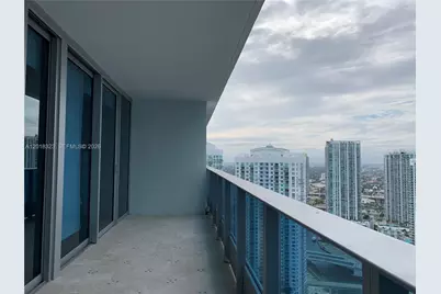 200 Biscayne Boulevard Way #4212, Miami, FL 33131 - Photo 13