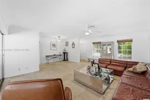 1310 SE 14th Ct, Deerfield Beach, FL 33441 - Photo 13