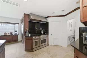 1310 SE 14th Ct, Deerfield Beach, FL 33441 - Photo 21
