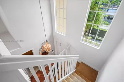 1282 Grant Ct, Hollywood, FL 33019 - Photo 23