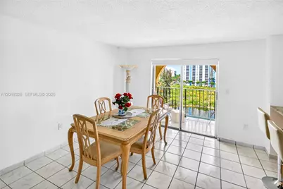 4801 NW 7th St, Miami, FL 33126 - Photo 17