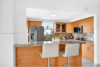 4801 NW 7th St, Miami, FL 33126 - Photo 21
