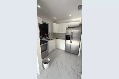 133 NW 43rd Pl #B, Miami, FL 33126 - Photo 15