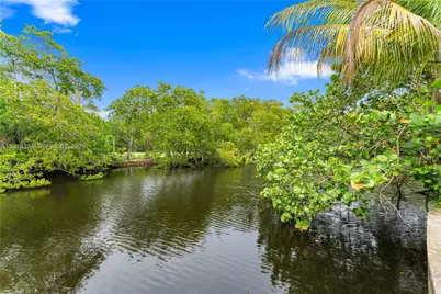 1031 NW 21st St, Fort Lauderdale, FL 33311 - Photo 19