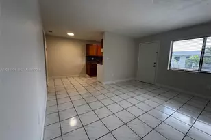 1310 W 29th St, Hialeah, FL 33012 - Photo 9