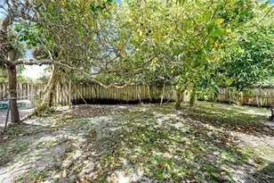 429 Avenida Hermosa, West Palm Beach, FL 33405 - Photo 19