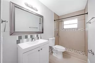 429 Avenida Hermosa, West Palm Beach, FL 33405 - Photo 13