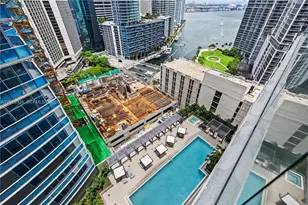 77 SE 5th, Miami, FL 33131 - Photo 15