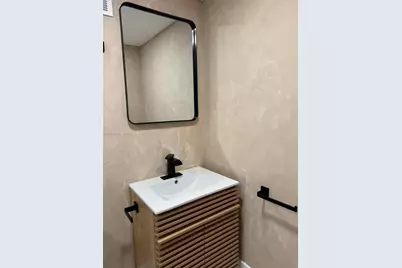 1200 West Ave #611, Miami Beach, FL 33139 - Photo 7