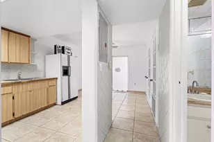 100 SW 110th Ave, Sweetwater, FL 33174 - Photo 11