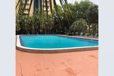 801 NW 47th Ave #916W, Miami, FL 33126 - Photo 5