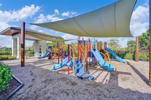 10467 NW 82nd St, Doral, FL 33178 - Photo 21