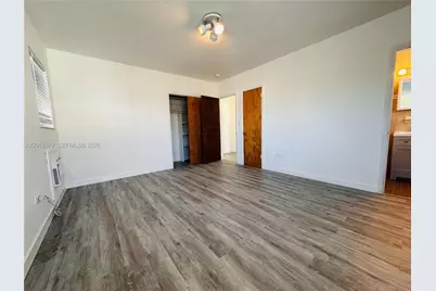 2045 Calais Dr #3, Miami Beach, FL 33141 - Photo 19
