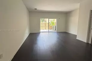 10777 NW 84th Ln, Doral, FL 33178 - Photo 9