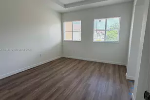 10777 NW 84th Ln, Doral, FL 33178 - Photo 19